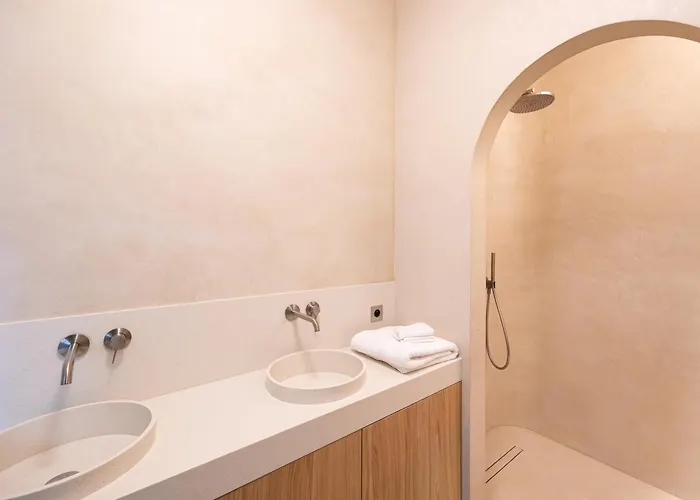 Boutique-Hotel Le N3 Par Champagne Thienot